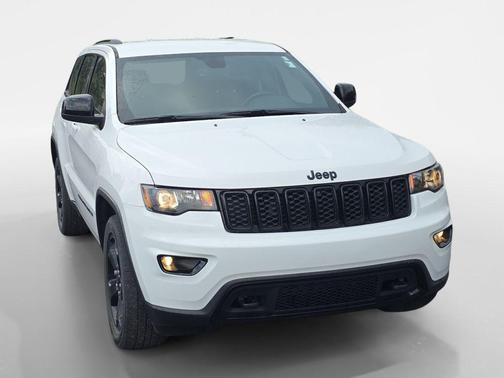 Bright White Clearcoat 2019 Jeep Grand Cherokee Upland