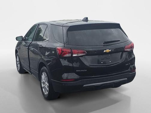 Mosaic Black Metallic 2024 Chevrolet Equinox 1LT
