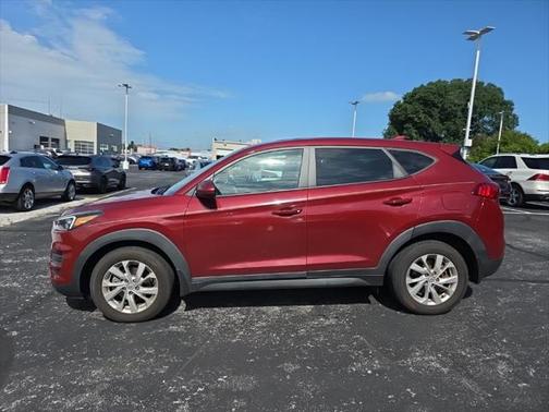 2020 Hyundai TUCSON SE