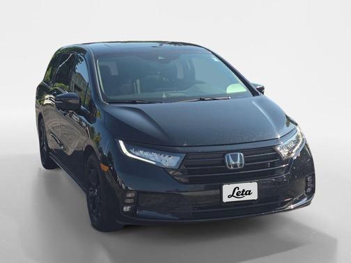 Crystal Black Pearl 2023 Honda Odyssey Sport