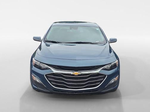 Lakeshore Blue Metallic 2024 Chevrolet Malibu FWD 1LT