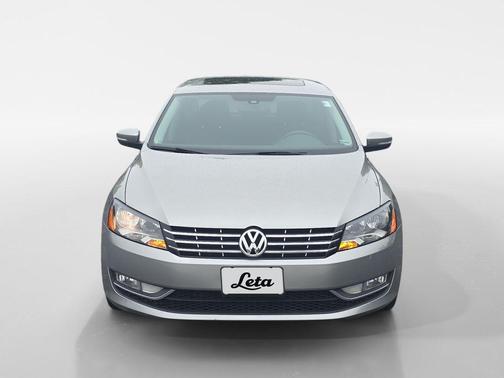 Tungsten Silver Metallic 2014 Volkswagen Passat 2.0L TDI DSG SEL Premium