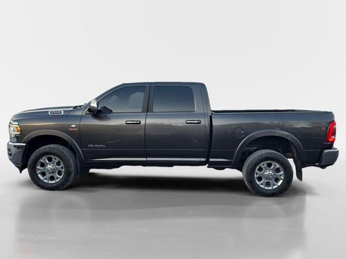2021 RAM 2500 Laramie Crew Cab 4x4 6'4' Box