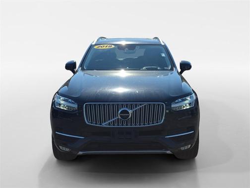 2019 Volvo XC90 T6 Inscription