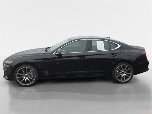 2024 Genesis G70 2.5T RWD