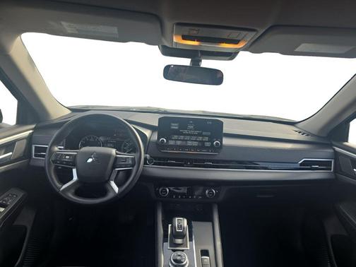 2024 Mitsubishi Outlander SE 2.5 2WD