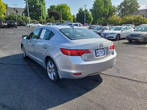 2013 Acura ILX 2.0L Technology