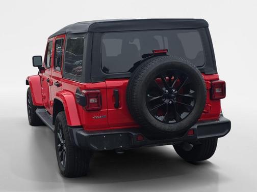 Firecracker Red Clearcoat 2021 Jeep Wrangler Unlimited 4xe Sahara