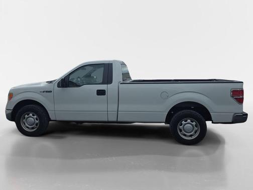 Oxford White 2010 Ford F-150 XL