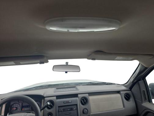 Oxford White 2010 Ford F-150 XL