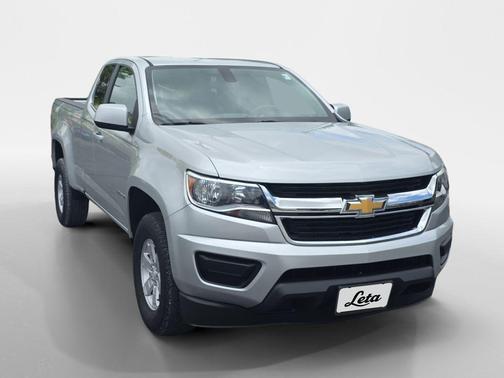 Silver Ice Metallic 2020 Chevrolet Colorado WT