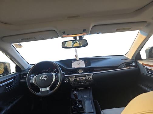 2015 Lexus ES 350 Base