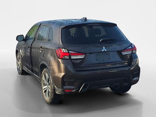 Oak Brown Metallic 2024 Mitsubishi Outlander Sport 2.0 ES