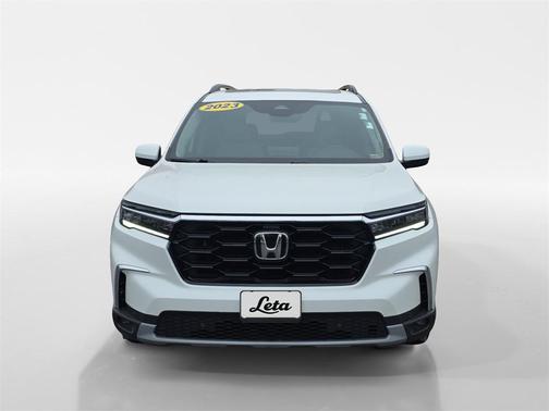 2023 Honda Pilot Touring 8-Passenger
