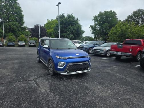 Cherry Black/Blue Roof 2020 Kia Soul X-Line