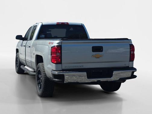 Silver Ice Metallic 2018 Chevrolet Silverado 1500 1LT