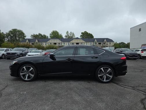 2025 Acura TLX Technology