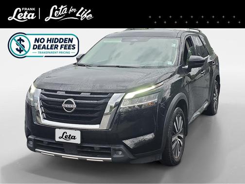 Super Black 2022 Nissan Pathfinder Platinum 4WD