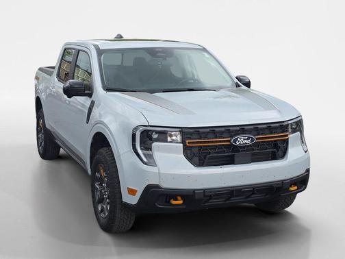 Space White Metallic 2026 Ford Maverick Tremor