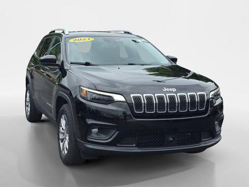 Diamond Black Crystal Pearlcoat 2021 Jeep Cherokee Latitude Lux