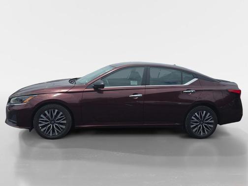Garnet Pearl Metallic 2025 Nissan Altima 2.5 SV