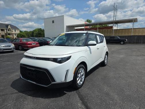 2024 Kia Soul LX