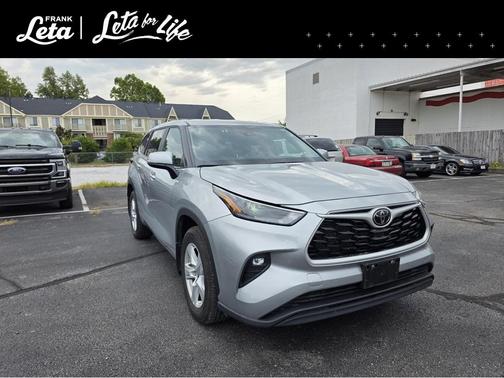 2024 Toyota Highlander LE