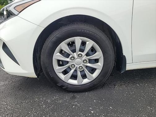 2024 Kia Forte LX