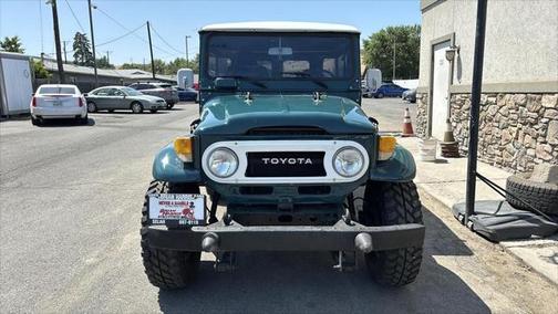 1976 Toyota Land Cruiser Base