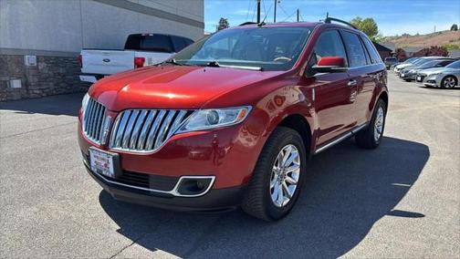 2015 Lincoln MKX Base