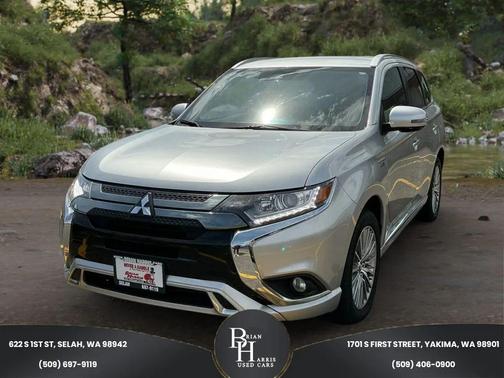Alloy Silver Metallic 2022 Mitsubishi Outlander PHEV SEL