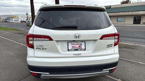 2019 Honda Pilot Touring 8-Passenger