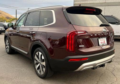 2020 Kia Telluride S