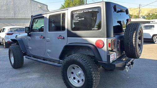 2016 Jeep Wrangler Unlimited Sport