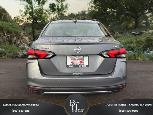 2021 Nissan Versa 1.6 SV