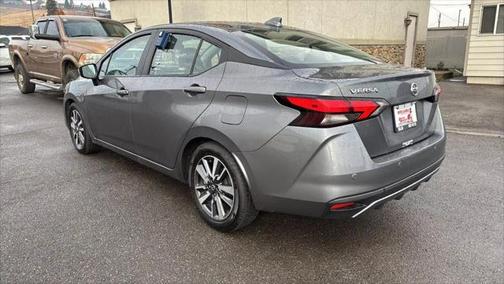 2021 Nissan Versa 1.6 SV