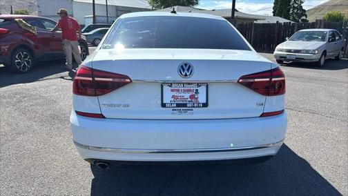 2017 Volkswagen Passat 1.8T SE