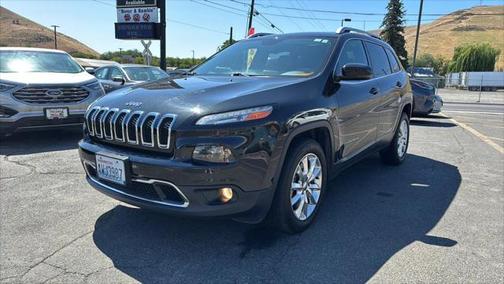 2015 Jeep Cherokee Sport