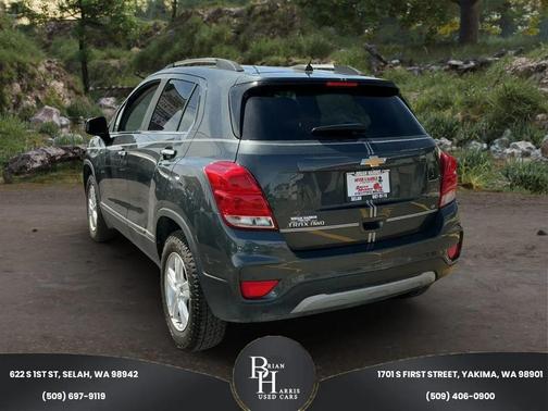 Green 2018 Chevrolet Trax LT