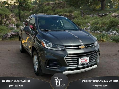 Green 2018 Chevrolet Trax LT