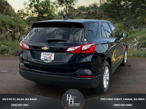 Midnight Blue Metallic 2021 Chevrolet Equinox LS