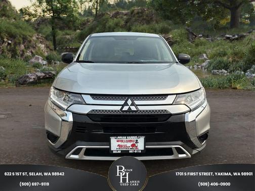 2020 Mitsubishi Outlander SP