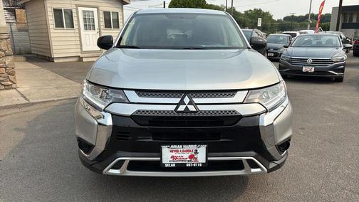 2020 Mitsubishi Outlander SP