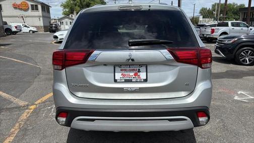 2020 Mitsubishi Outlander SP