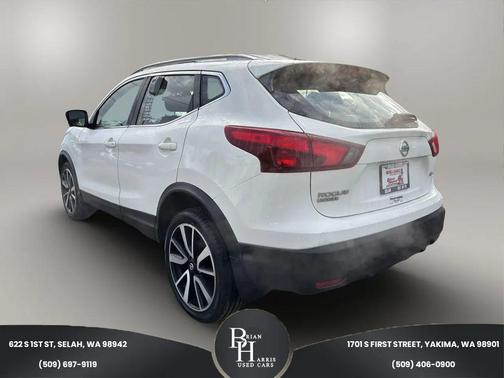 2017 Nissan Rogue Sport SL