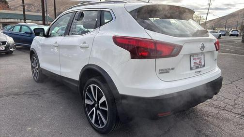 2017 Nissan Rogue Sport SL