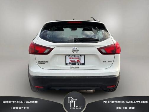 2017 Nissan Rogue Sport SL