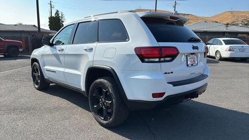 2020 Jeep Grand Cherokee Upland