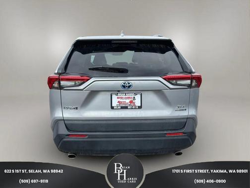 2020 Toyota RAV4 Hybrid XLE
