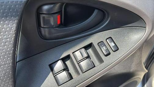 2006 Toyota RAV4 Sport